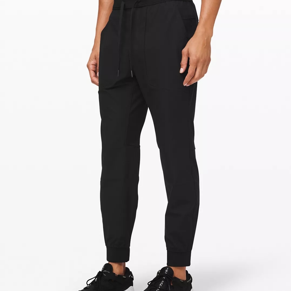 Lululemon ABC Jogger Shorter Length